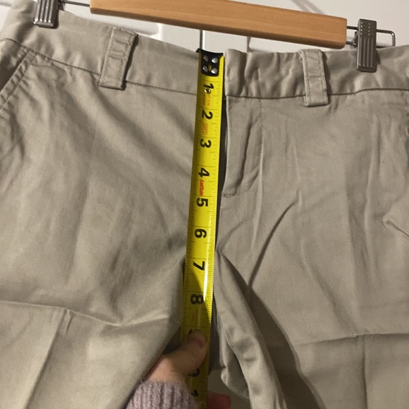 EUC Banana Republic burmuda shorts - Picture 10 of 11